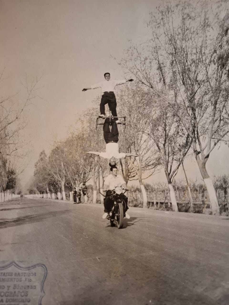 Los Águilas de la Moto - foto 2